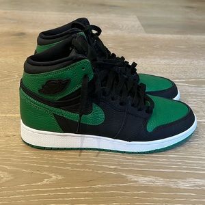 Air Jordan ones og pine green authentic size 8 women UK 6